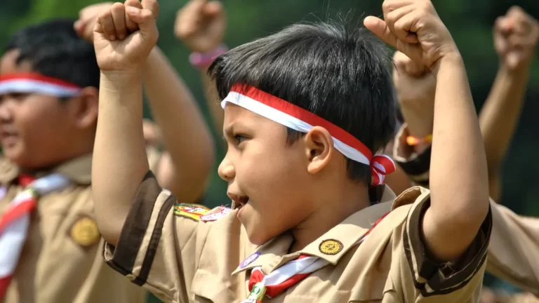 Seragam Pramuka sebagai simbol identitas dan nilai dalam gerakan pemuda